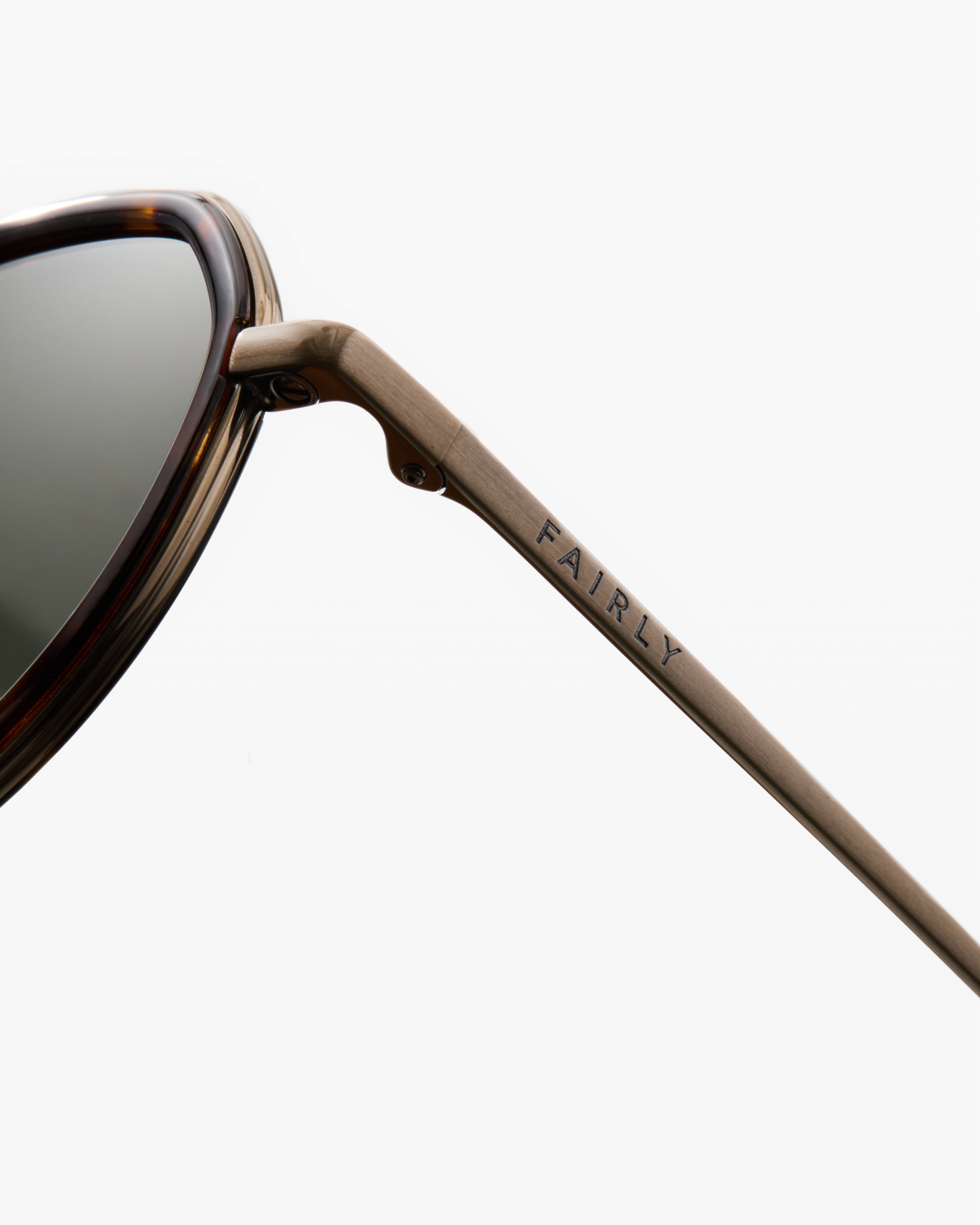 The Spiaggia - Stylish Beachwear for Summer